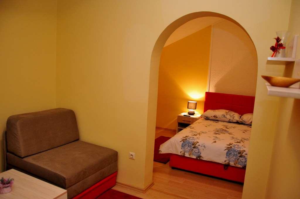 Hotel Arizona Sarajevo Lukavica Quarto foto